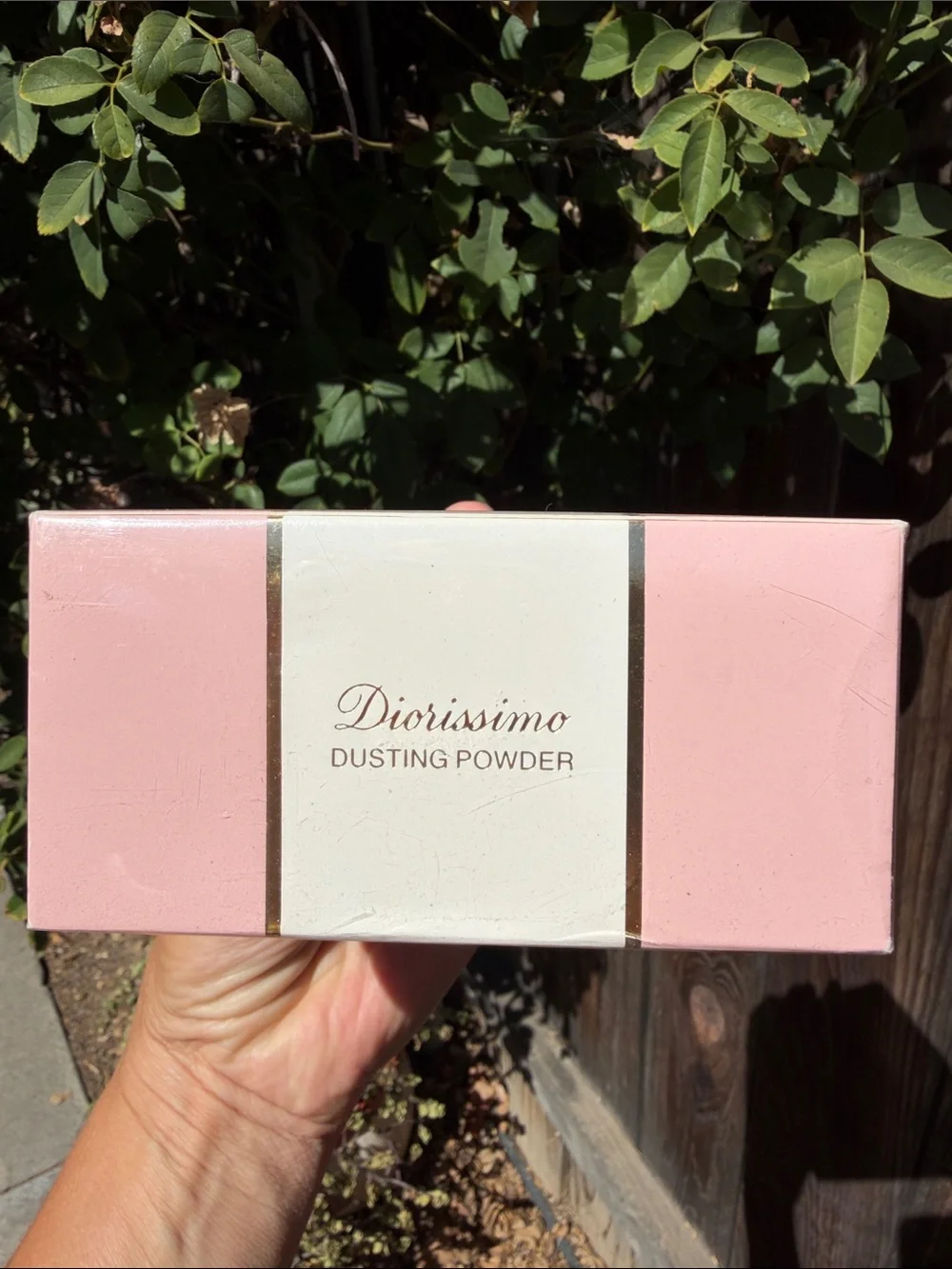 DIORISSIMO BY CHRISTIAN DIOR DUSTING POWDER (NEW WITH BOX & SEALED)